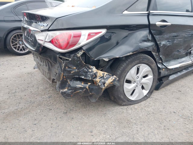 Hyundai dohc mpi theta ii 2015 KMHEC4A48FA139703 Image 17