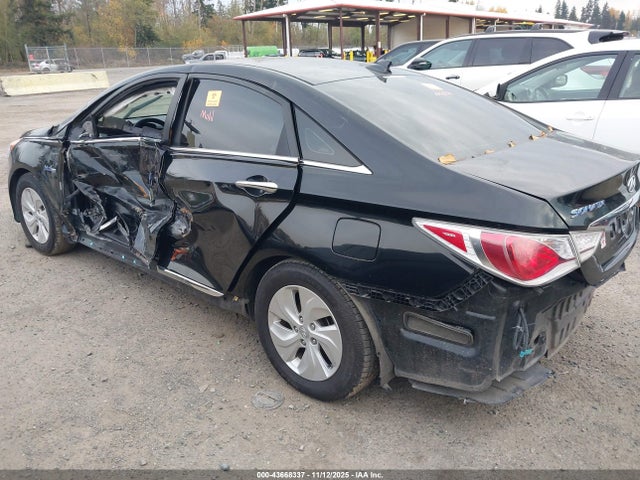 Hyundai dohc mpi theta ii 2015 KMHEC4A48FA139703 Image 3