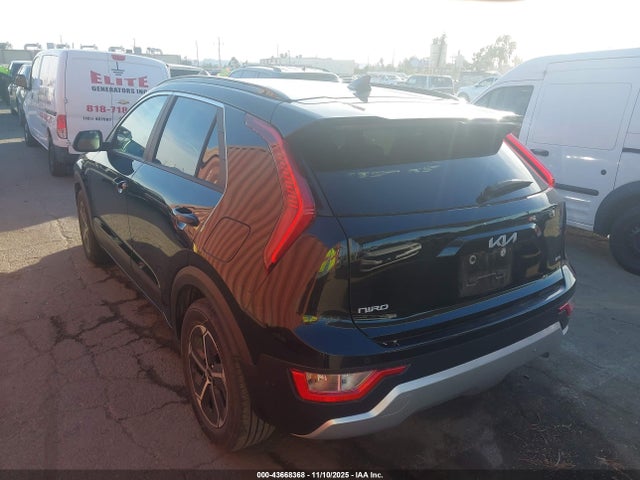 KNDCR3LE1R5171819 KIA NIRO EX