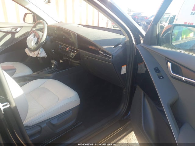 KNDCR3LE1R5171819 KIA NIRO EX