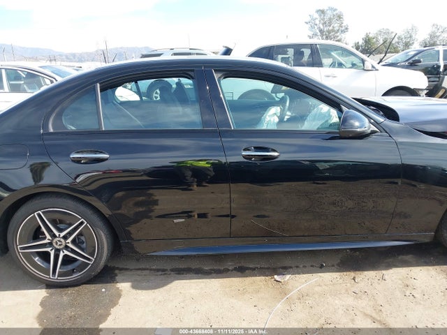 W1KAF4GB8PR104006 Mercedes-Benz C 300 Sedan