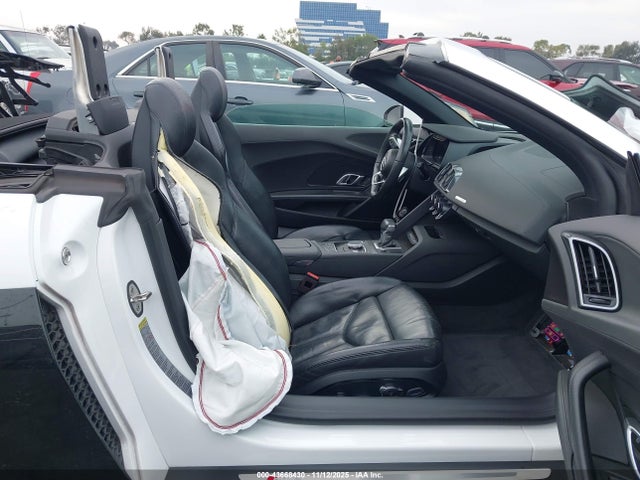 2022 AUDI R8 SPYDER WUACECFX6N7901007 Photo 4