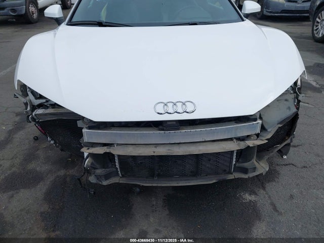 2022 AUDI R8 SPYDER WUACECFX6N7901007 Photo 5