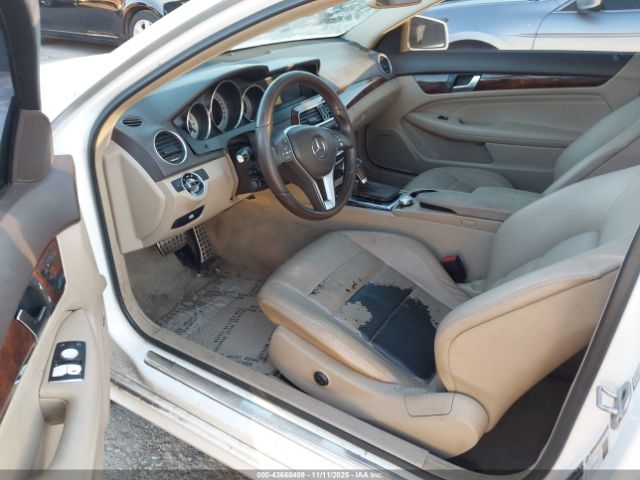2015 MERCEDES-BENZ C 250 WDDGJ4HB6FG367998 Photo 4