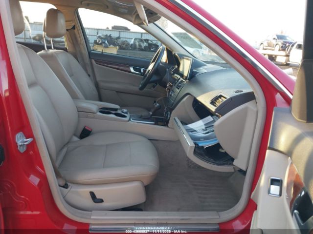 2011 MERCEDES-BENZ C 300 WDDGF5EB2BR175259 Photo 4