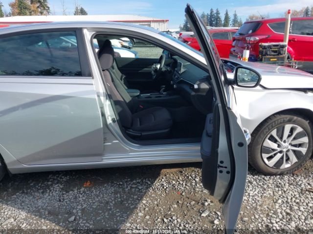 2019 NISSAN ALTIMA 1N4BL4BV2KC221204 Photo 4