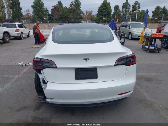 Tesla Model 3 Rear-wheel Drive 2023 5YJ3E1EA3PF560130 Image 17