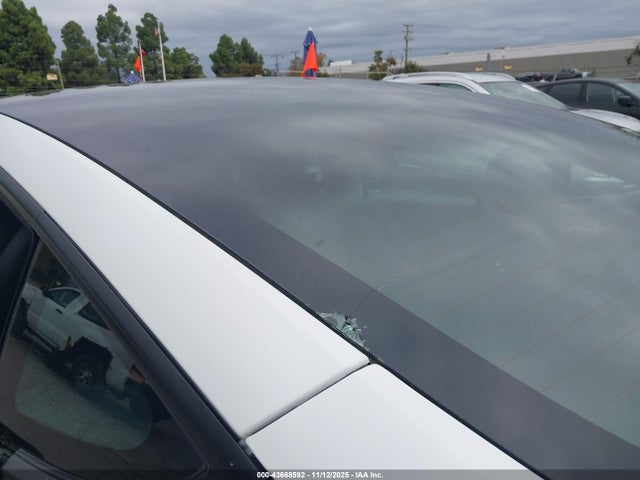 Tesla Model 3 Rear-wheel Drive 2023 5YJ3E1EA3PF560130 Image 22