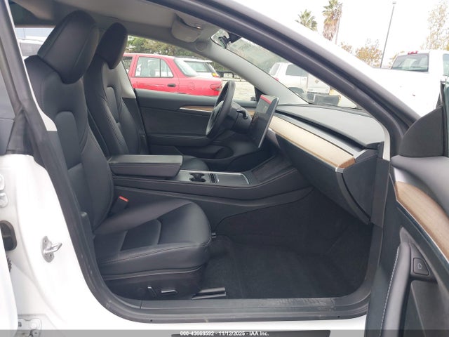 2023 TESLA MODEL 3 5YJ3E1EA3PF560130 Photo 4