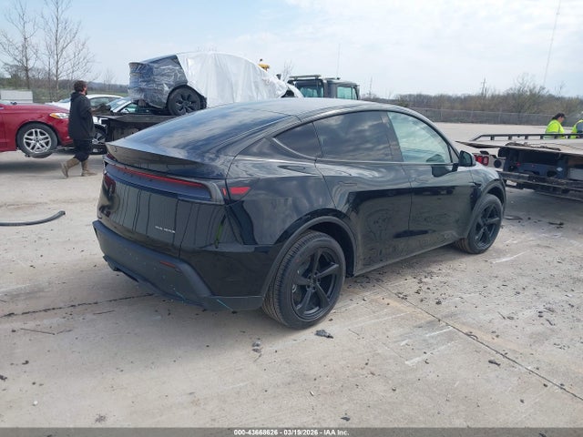2026 TESLA MODEL Y 7SAYGDEE3TA472595 Photo 3