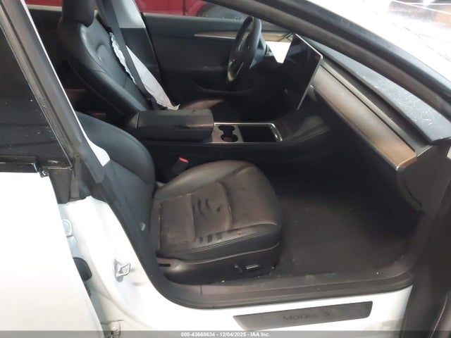 2023 TESLA MODEL 3 5YJ3E1EA4PF501409 Photo 4