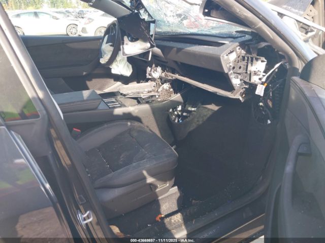 2026 TESLA MODEL Y 7SAYGDEE0TF354667 Photo 4