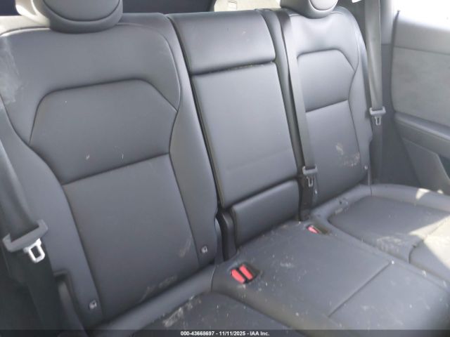 2026 TESLA MODEL Y 7SAYGDEE0TF354667 Photo 7