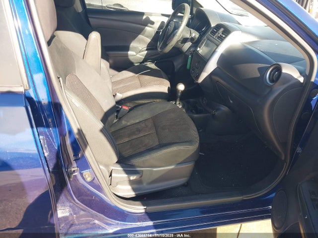 Продажа на аукционе авто 2019 Nissan Versa 1.6 Sv, vin: 3N1CN7AP8KL841950, номер лота: 43668714