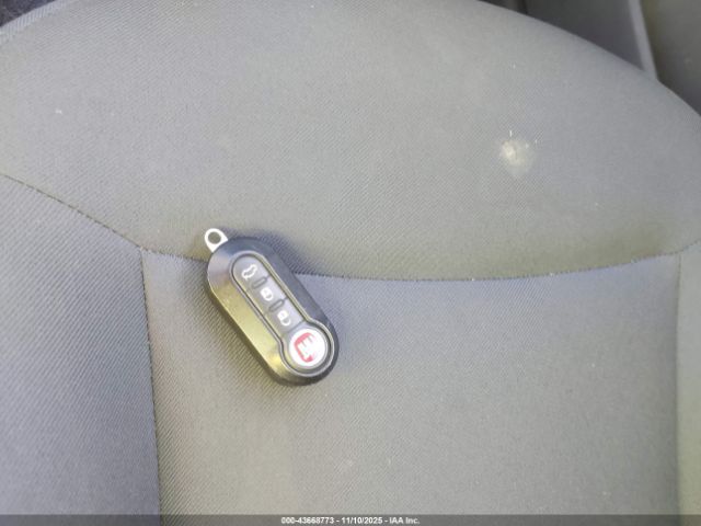 2015 FIAT 500 3C3CFFARXFT609821 Photo 10