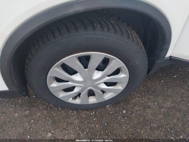 43668781 :رقم المزاد ، JN8AT2MV2HW015254 vin ، 2017 Nissan Rogue S مزاد بيع