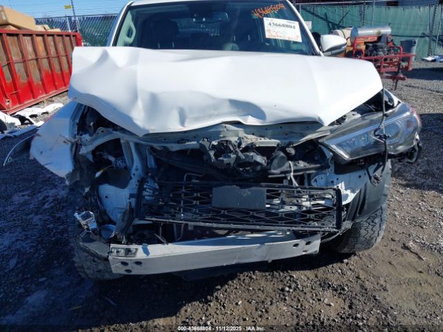 2021 TOYOTA 4RUNNER JTENU5JRXM5929458 Photo 5