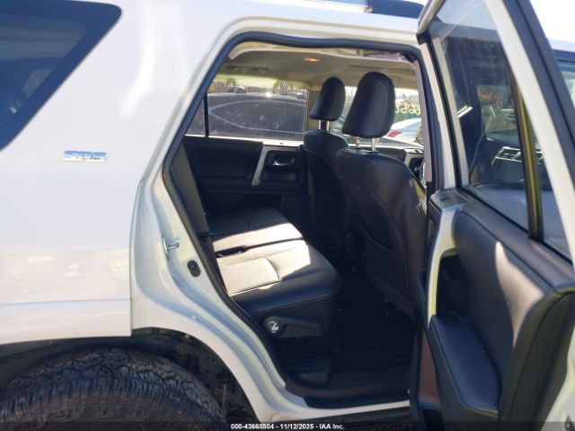 2021 TOYOTA 4RUNNER JTENU5JRXM5929458 Photo 7
