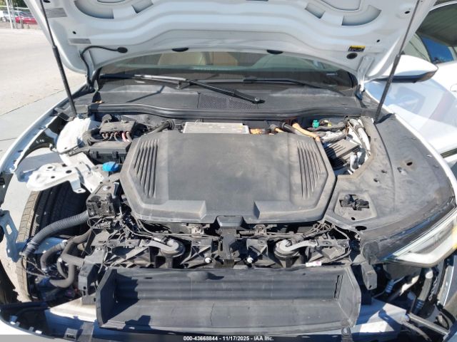 2021 AUDI E-TRON WA1LAAGE9MB024822 Photo 9