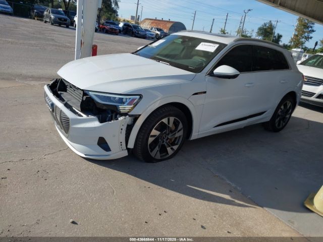 2021 AUDI E-TRON WA1LAAGE9MB024822 Photo 1