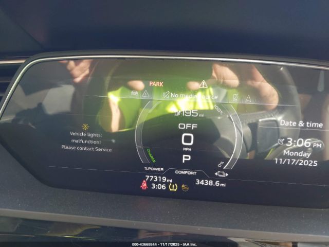 2021 AUDI E-TRON WA1LAAGE9MB024822 Photo 6