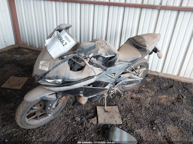 2021 YAMAHA YZFR3 MH3RH18Y6MK008003 Photo 1