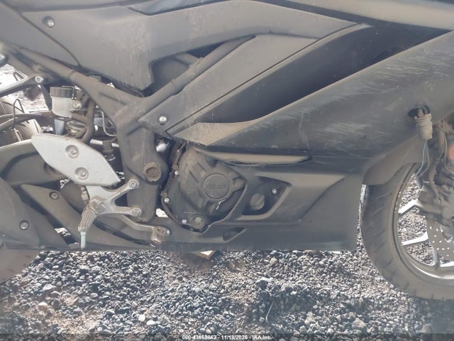 2021 YAMAHA YZFR3 MH3RH18Y6MK008003 Photo 7