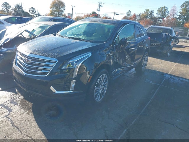 2019 CADILLAC XT5 1GYKNCRS1KZ237623 Photo 1