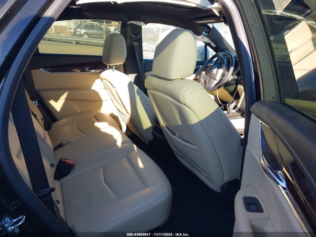 2019 CADILLAC XT5 1GYKNCRS1KZ237623 Photo 7