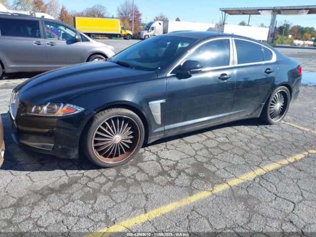 2015 JAGUAR XF SAJWJ0FF3F8U74376 Photo 1