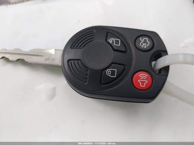 2008 FORD ESCAPE 1FMCU03178KE37821 Photo 10