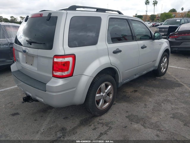 2008 FORD ESCAPE 1FMCU03178KE37821 Photo 3