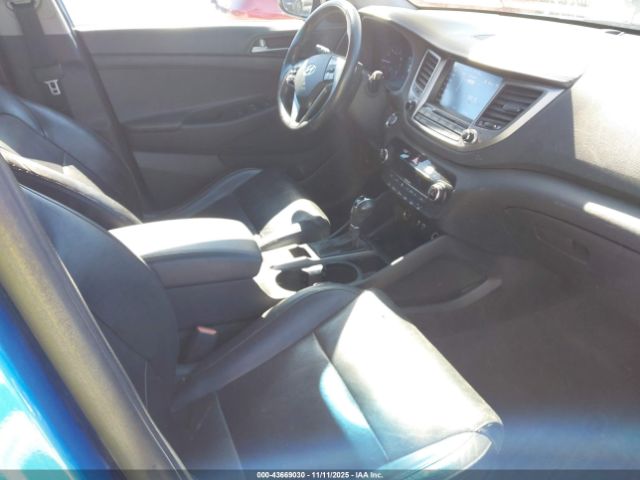 2016 HYUNDAI TUCSON KM8J33A27GU173560 Photo 4