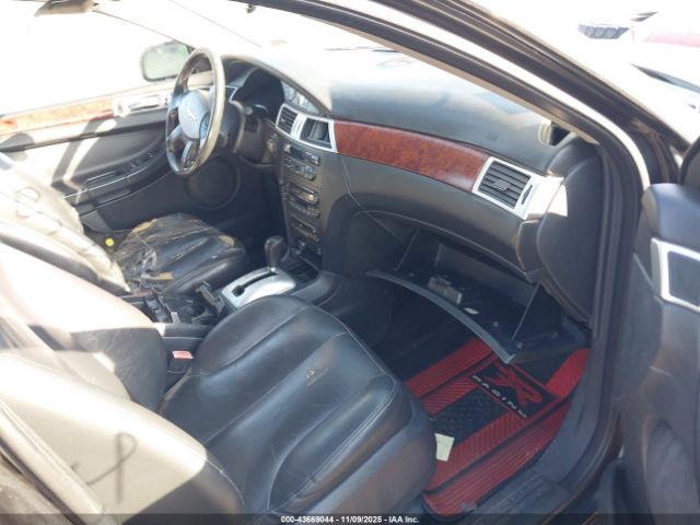 2004 CHRYSLER PACIFICA 2C8GF68434R183718 Photo 4