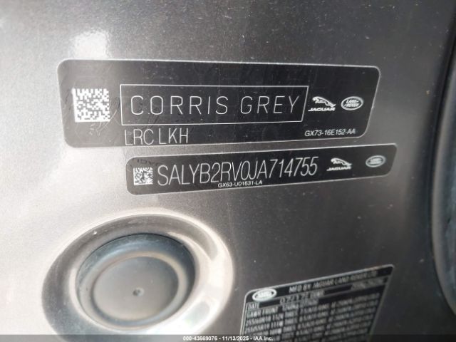 2018 LAND ROVER RANGE ROVER VELAR SALYB2RV0JA714755 Photo 8