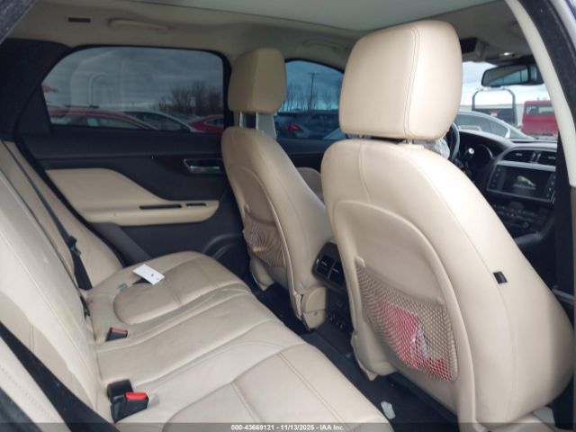 2018 JAGUAR F-PACE SADCK2FX1JA290966 Photo 7