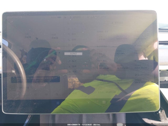 2023 TESLA MODEL Y 7SAYGDEE7PF660352 Photo 6