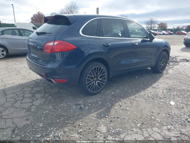 2011 PORSCHE CAYENNE WP1AB2A23BLA42737 Photo 3