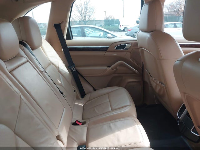 2011 PORSCHE CAYENNE WP1AB2A23BLA42737 Photo 7