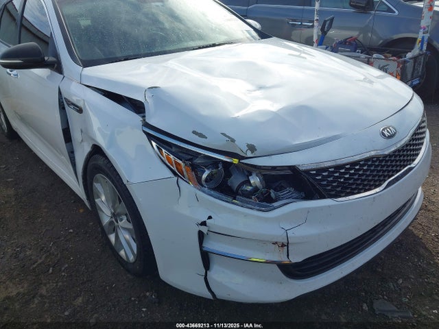 43669213 :رقم المزاد ، 5XXGU4L31GG012134 vin ، 2016 Kia Optima Ex مزاد بيع