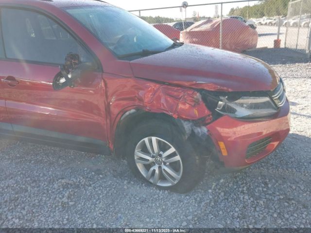 2016 VOLKSWAGEN TIGUAN WVGAV7AX2GW087011 Photo 5