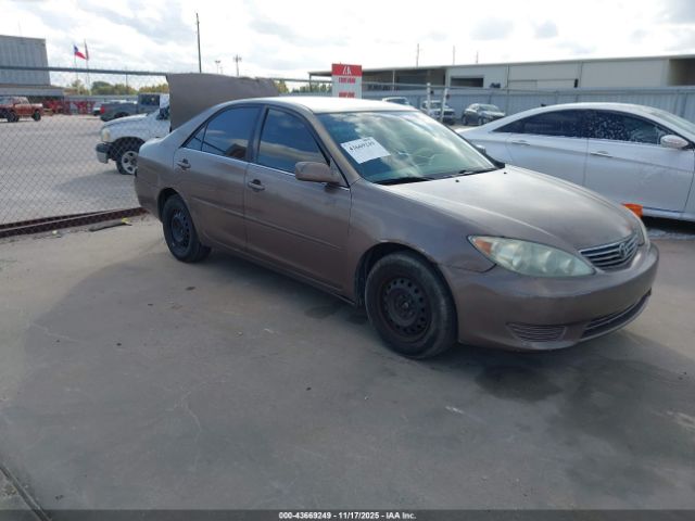 2005 TOYOTA CAMRY 4T1BE32K55U602009