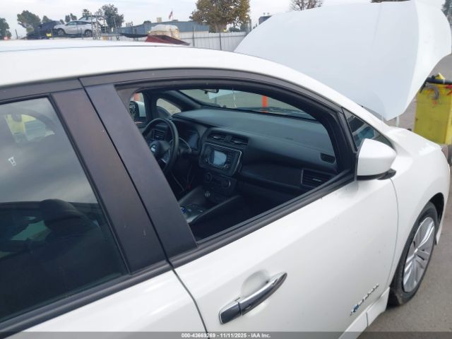 2018 NISSAN LEAF 1N4AZ1CP6JC301435 Photo 5