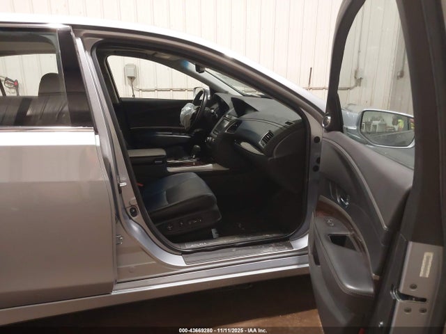 2016 ACURA RLX JH4KC1F58GC000523 Photo 4