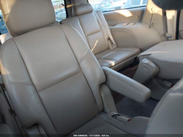 2011 CADILLAC ESCALADE ESV 1GYS4HEF1BR193194 Photo 7