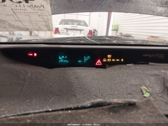 2005 TOYOTA PRIUS JTDKB20U857052671 Photo 6