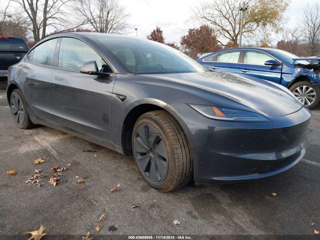 2025 TESLA MODEL 3 5YJ3E1EAXSF998782 Photo 0