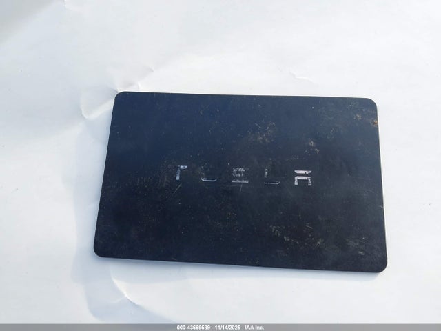 2025 TESLA MODEL 3 5YJ3E1EAXSF998782 Photo 10