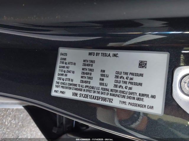 2025 TESLA MODEL 3 5YJ3E1EAXSF998782 Photo 8