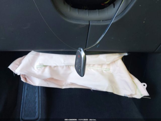 2022 CADILLAC XT4 1GYFZDR43NF153886 Photo 10